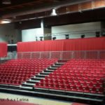 tribune-poltroncine